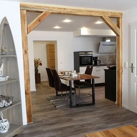 Hotel Leinelume Modern Retreat