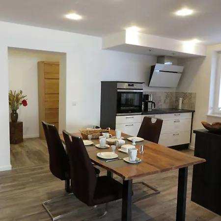 Leinelume Modern Retreat 3* Züssow
