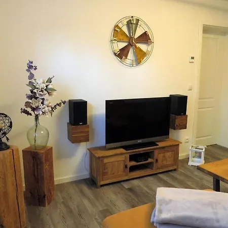 Leinelume Modern Retreat Hotel 3*